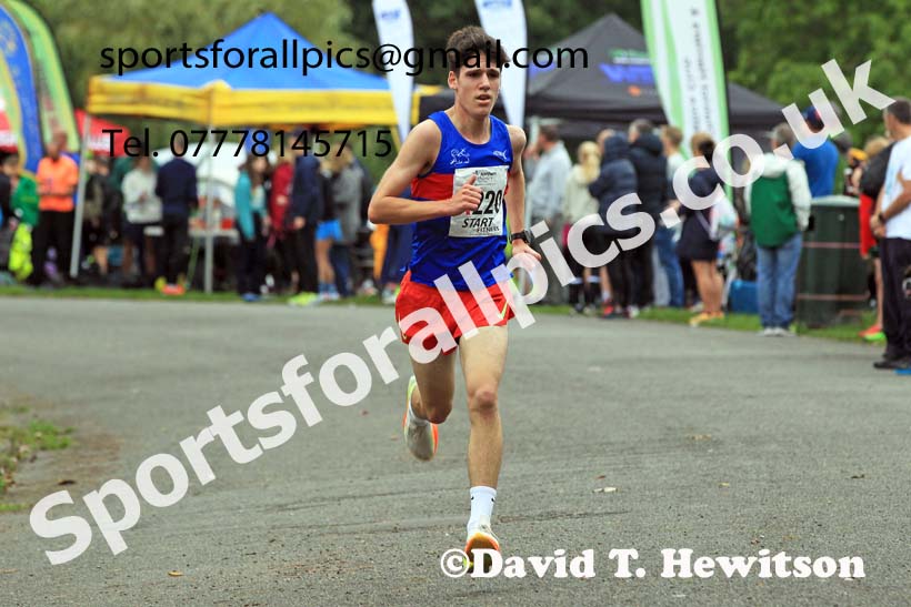 Mens under-17s 2023 Northern 6 and 4 Stage Relays and Youngsters, Birkenhead Park, Wirral.  Photo: David T. Hewitson/Sports for All Pics